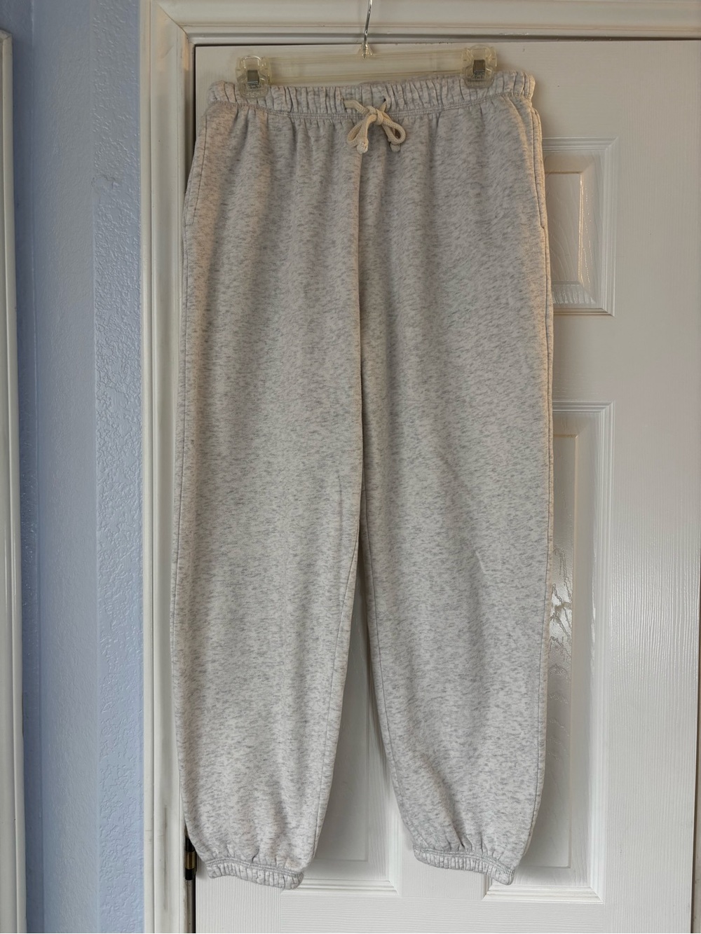 Arizona Jean Co Juniors M Gray Fleece Jogger Sweatpants Drawstring Cotton Blend